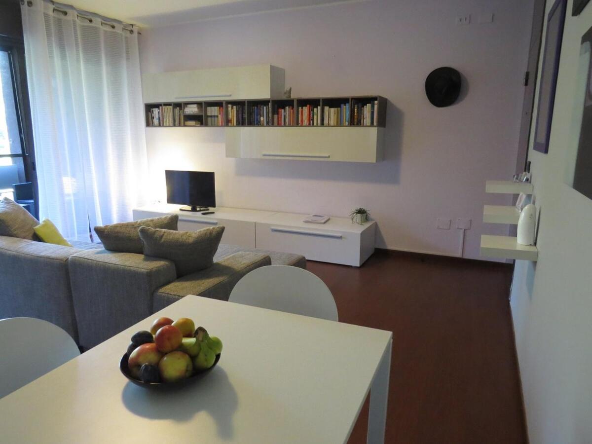 Casa Vacanze Tigli 312 Basiglio Kültér fotó